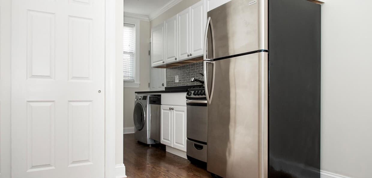 Foto principal - 648 W Roscoe St