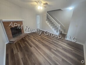 Building Photo - 105 Manorwood Ct