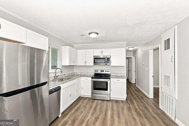 Building Photo - 8788 E Bourne Dr