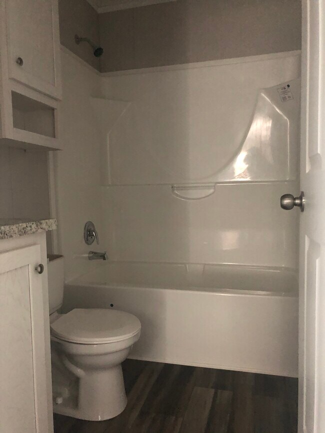 Bathroom - 182 Parker Lake Dr