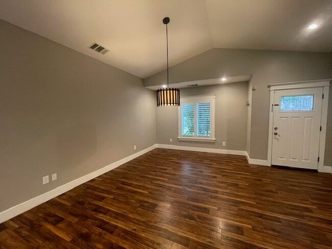 Building Photo - Classic Home with Modern Remodel and Huge Backyard in Desirable Arden Park Neighborhood!