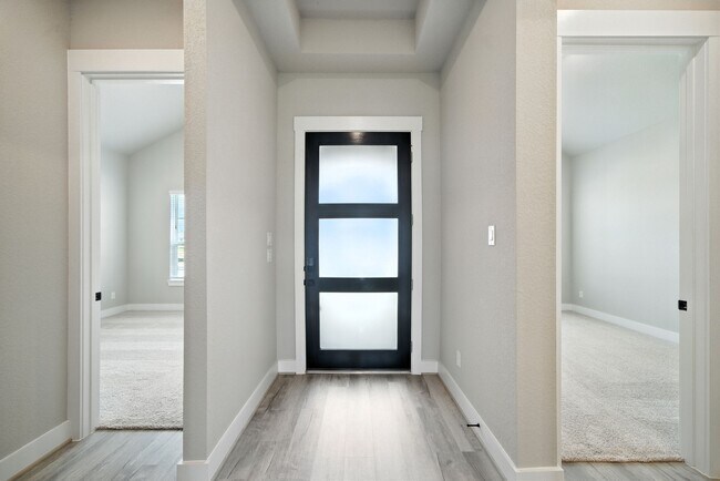 Foto del edificio - 24715 Bunker Bay Ct