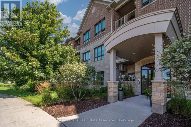 Photo du bâtiment - 740-740 Augusta Dr