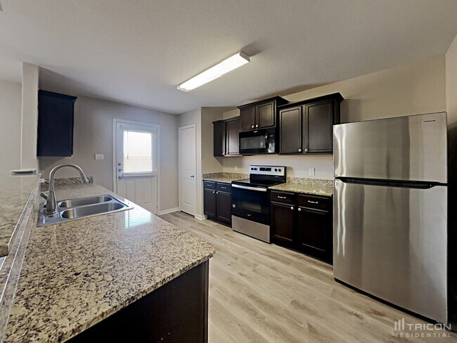 Foto del edificio - 500 Yearwood Ln
