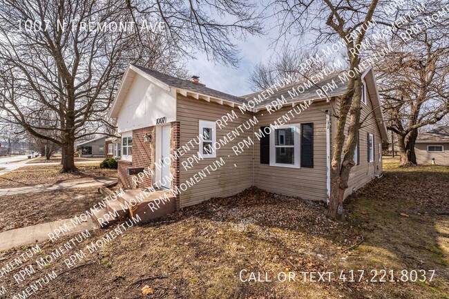 Building Photo - Charming Home in the Heart of Springfield!