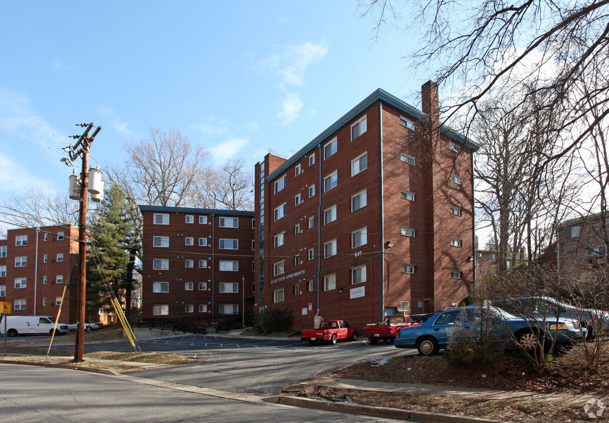 Primary Photo - Sligo View Apartments