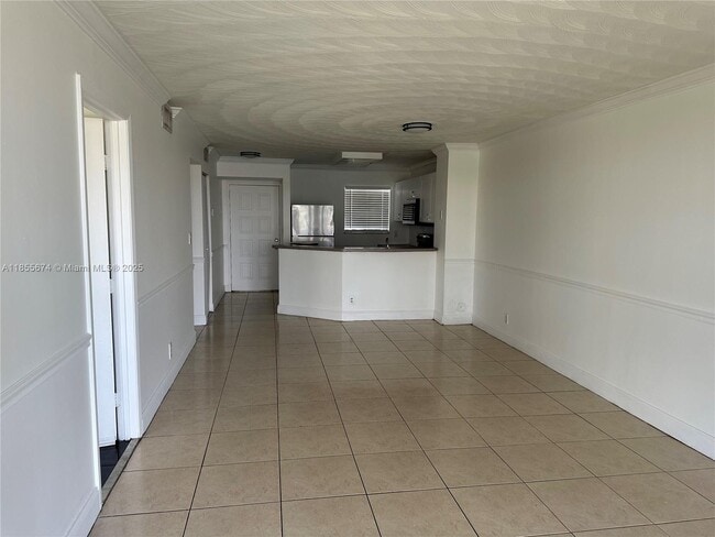 Building Photo - 8710 N Sherman Cir