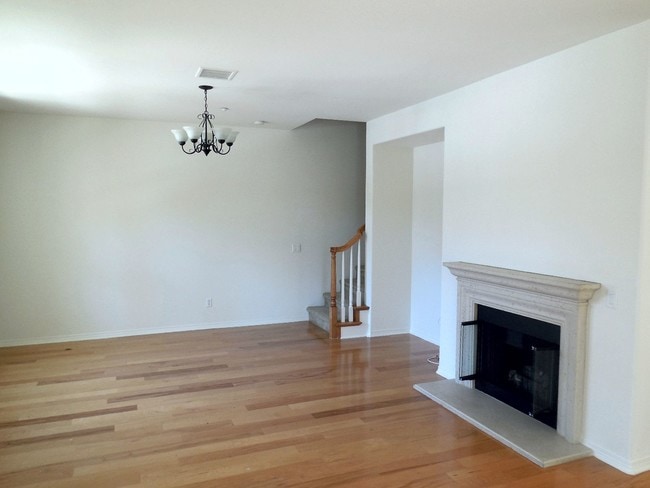 Foto del edificio - 3355 Shadetree Way