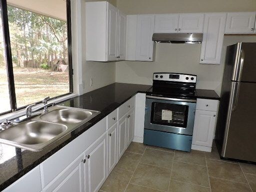 Foto del edificio - 8623 Sanchez Rd
