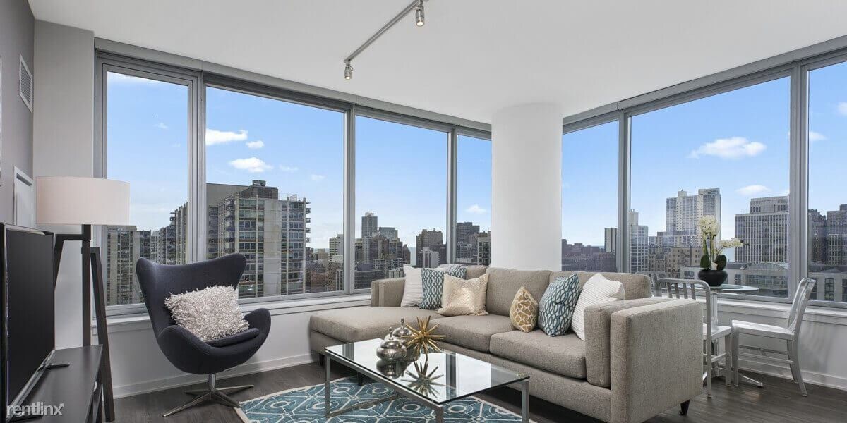 Foto principal - 113 W Division St
