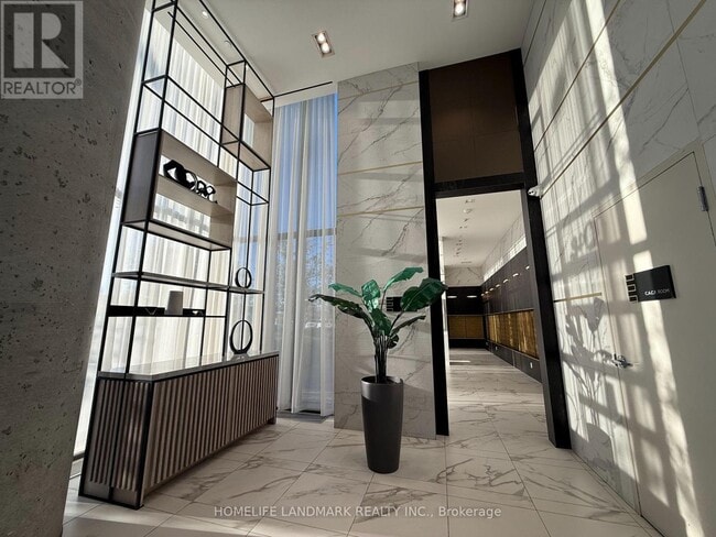 Building Photo - 5 Buttermill Ave.