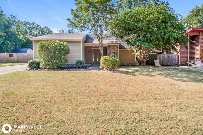 Primary Photo - 7158 Rose Trail Dr, Memphis, TN 38133