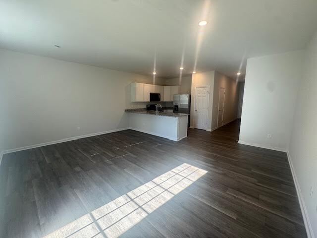 Foto del edificio - REDUCED PRICE & 1/2 Off First Month's Rent with move-in by 1/31/2026 "Spacious 3-Bedroom Townhous...