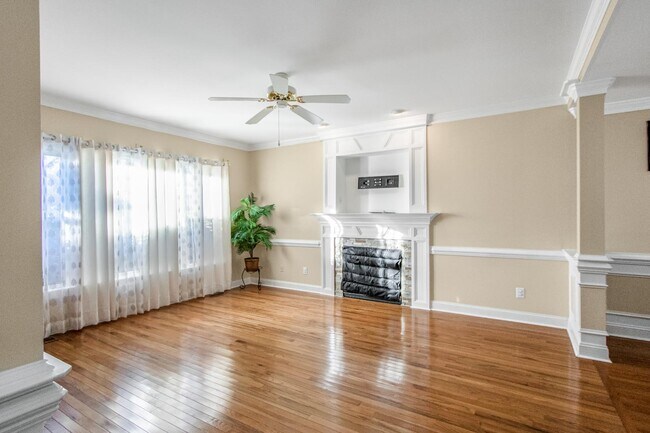 Foto del edificio - 1108 Brittley Way