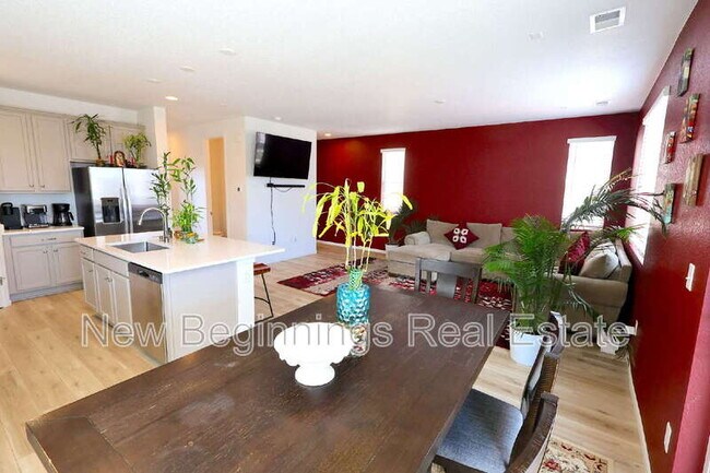 Foto del edificio - 16487 Mountain Flax Dr