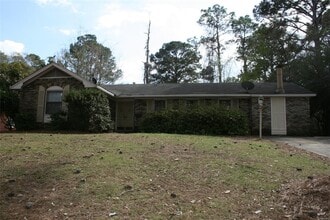 Building Photo - 3944 Johnstown Dr