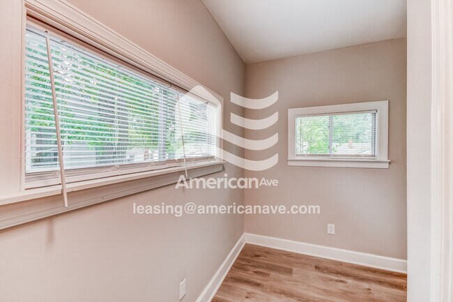 Foto del edificio - 4808 Court I