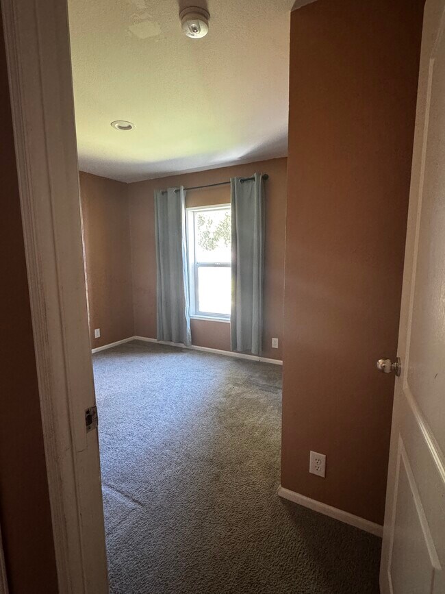 Foto del edificio - 9618 Mariner Dr NW