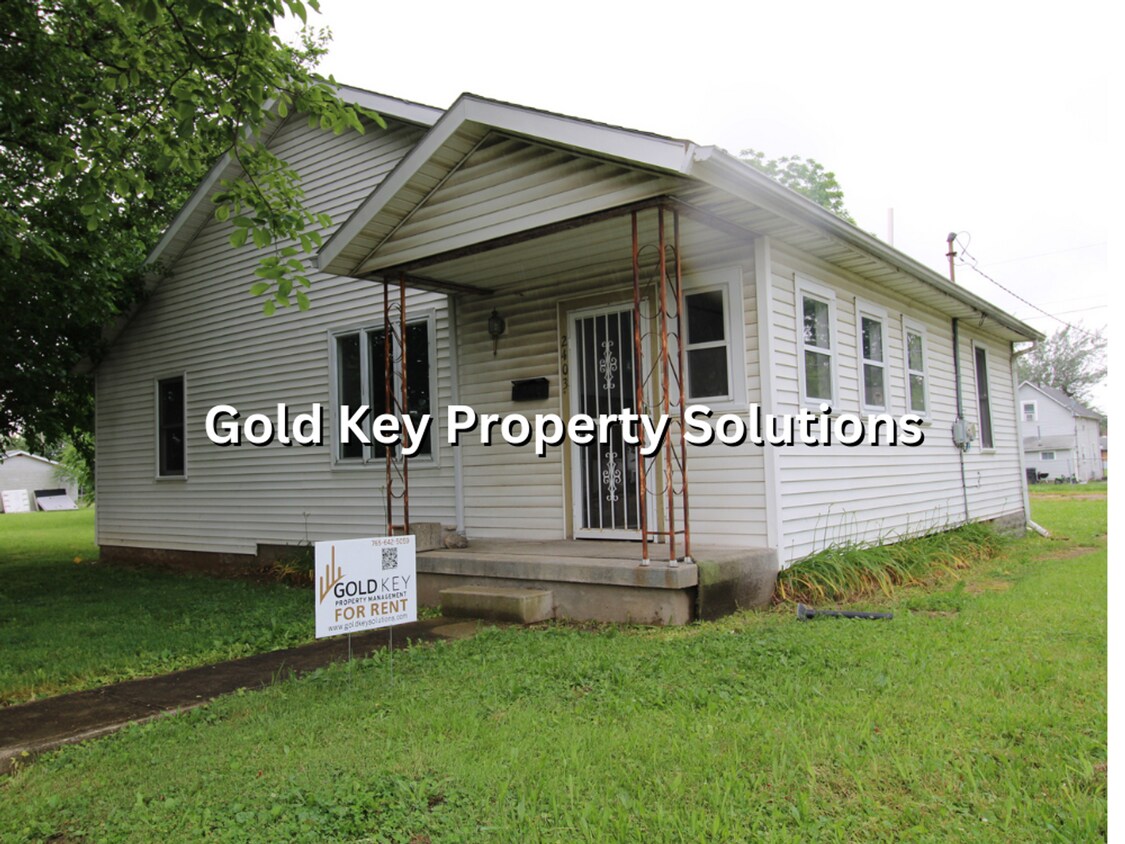 Foto principal - 3 Bed 1 Bath Home For Rent W/ Basement!