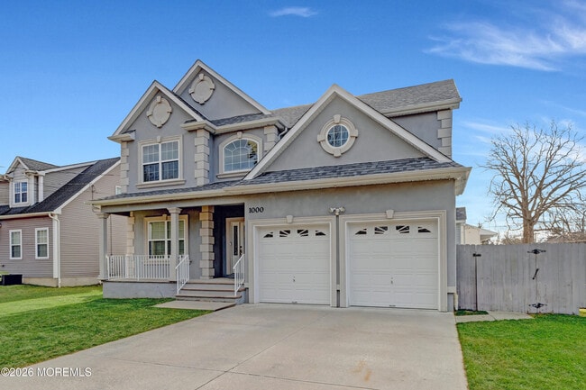 Foto del edificio - 1000 Eighth Ave