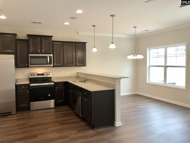 Building Photo - 493 Dawsons Park Wy