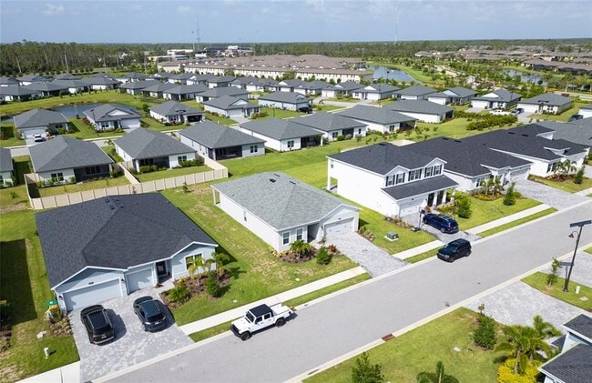 Building Photo - 16873 Castoro Dr