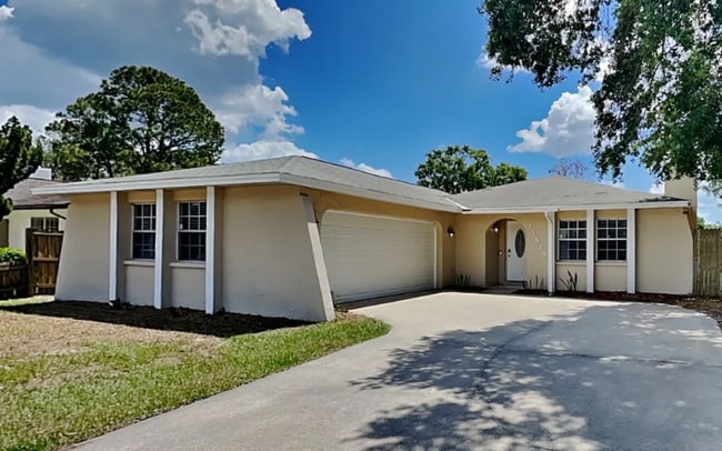 Building Photo - 11632 Country Run Rd