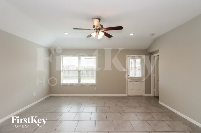 Building Photo - 3003 Veeder Pass Ln