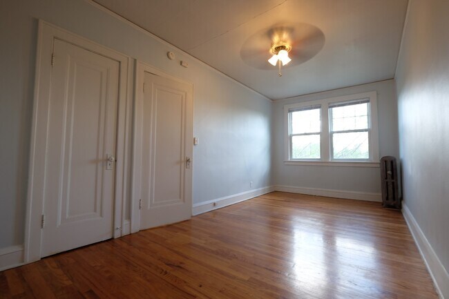 Building Photo - Brimhall Apartments