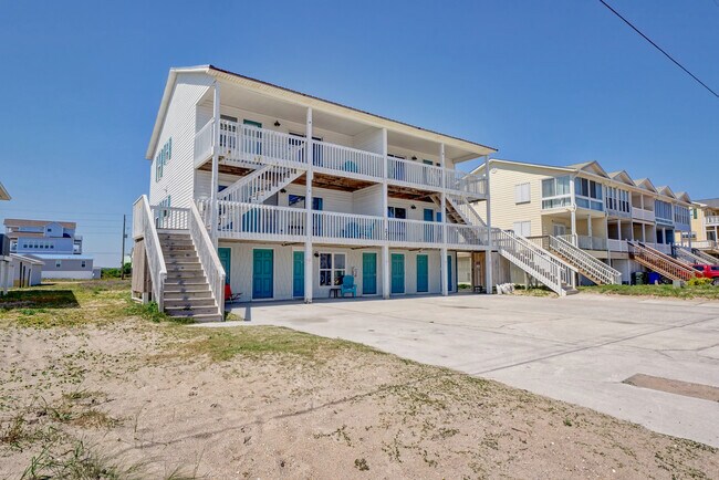 estacionamiento reservado - 237 Seashore Dr.