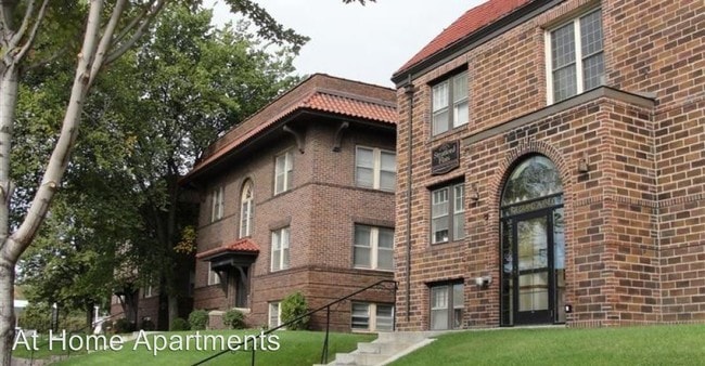 Building Photo - 1329 Grand Ave