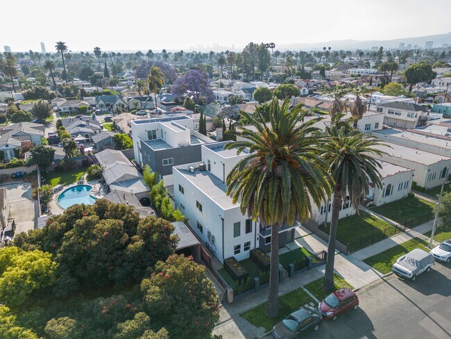 Foto del edificio - 2937 West Blvd