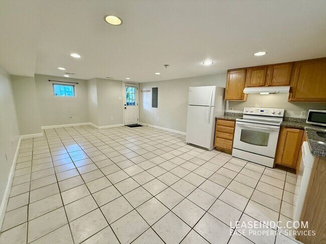 Foto del edificio - 1248 Florida Ave NW