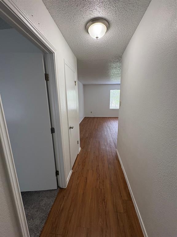 Foto del edificio - 604 Great Britain Blvd