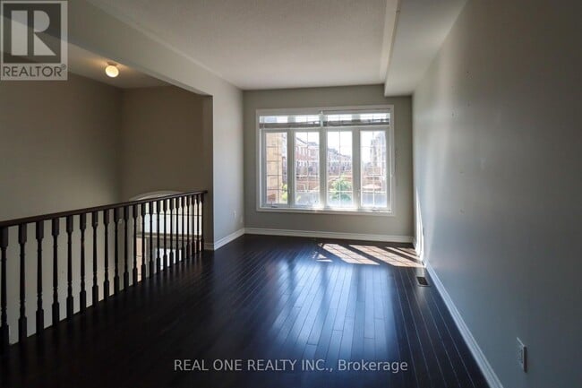Building Photo - 180 Sunset Ter