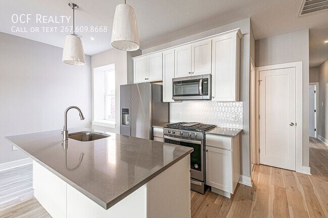 Foto del edificio - 5412 Chancellor St