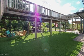 Building Photo - 3935 70th Ave NE