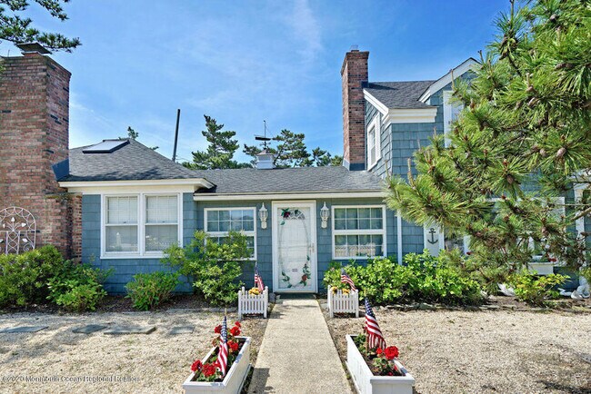 Foto del edificio - 102 Faber Ln