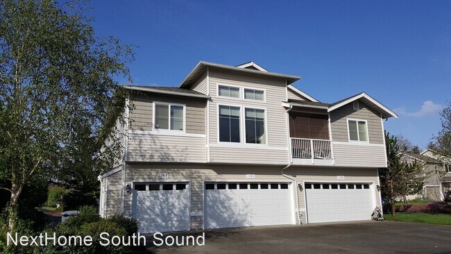 Foto del edificio - 2 br, 2 bath House - 1389 Hudson St