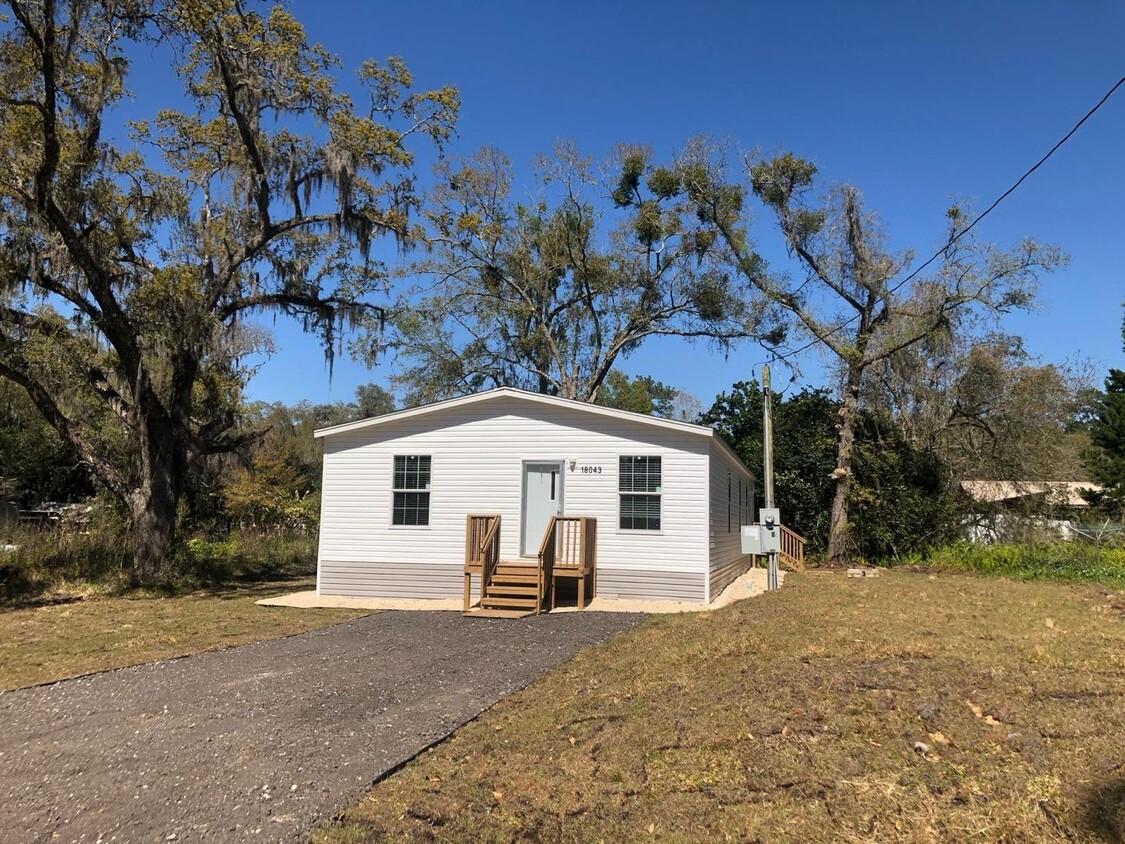 Foto principal - 3/2 Brooksville Available Now !