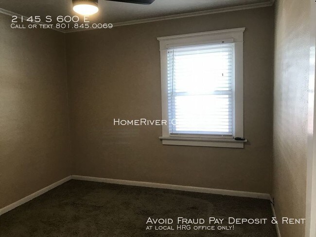 Building Photo - Updated Pet Friendly Home in Sugarhouse!