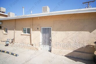 Building Photo - 411 Dodge Rd