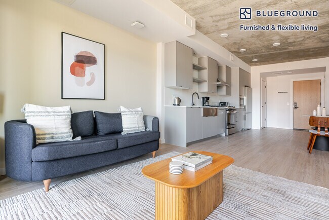 Building Photo - 3030 Potomac Ave