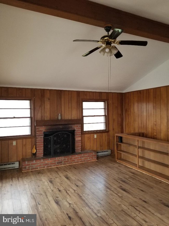 Building Photo - 53 Bloodroot Rd