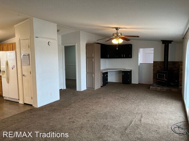 Building Photo - 4 br, 2 bath House - 1225 W Valley View Drive
