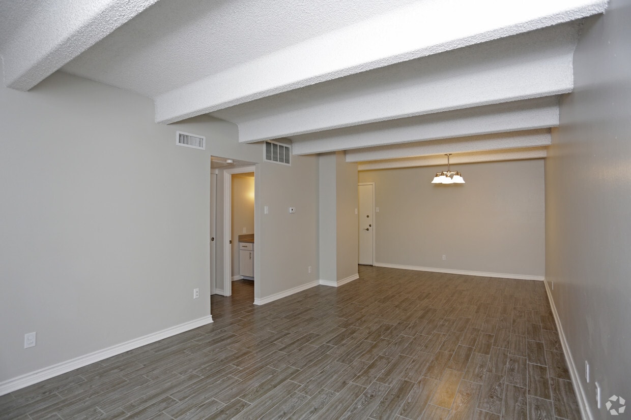 Primary Photo - The Pearl at Midtown