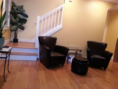 Foto del edificio - Belmont Townhouse - 2 bedrooms + den