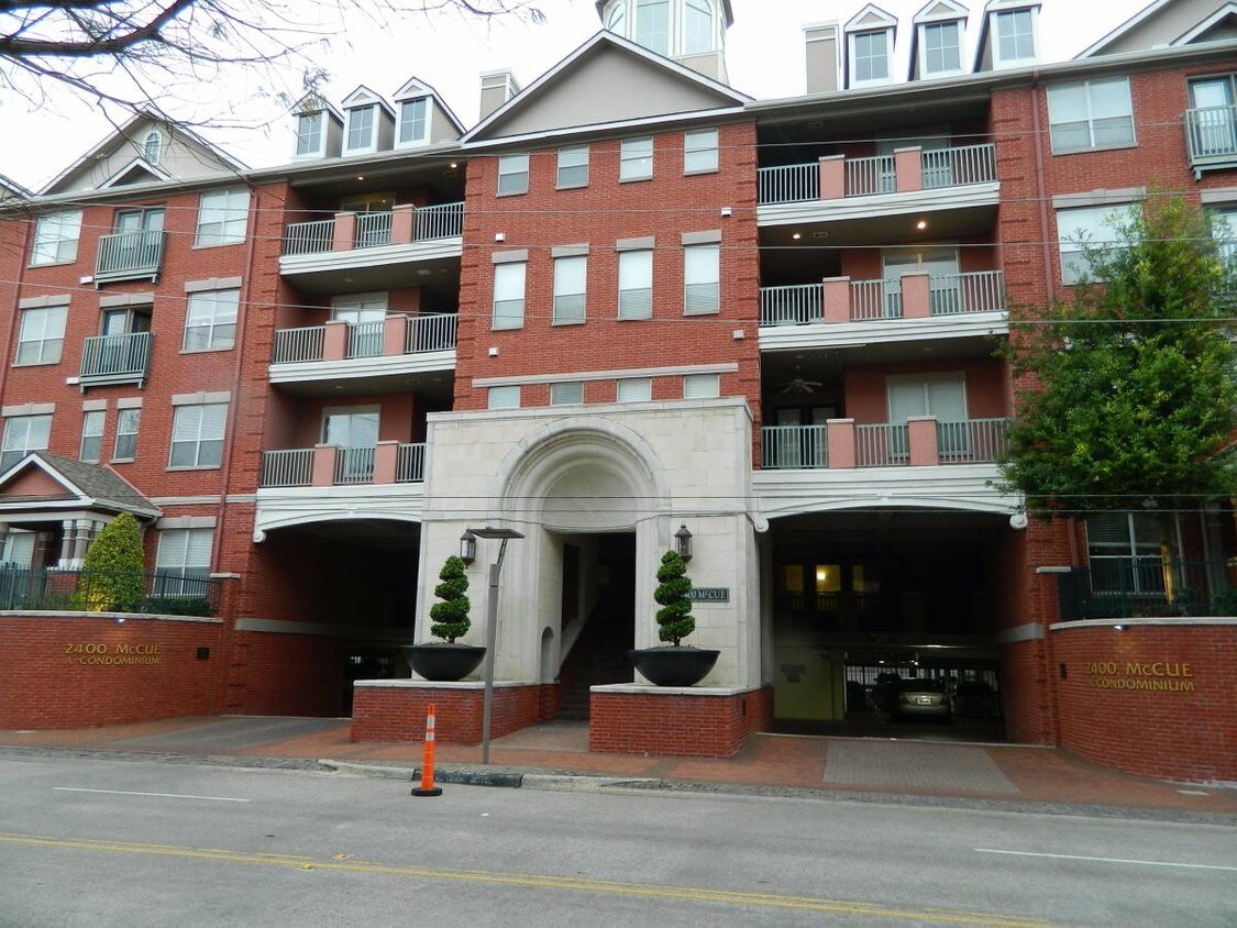 Foto principal - 2400 McCue Rd