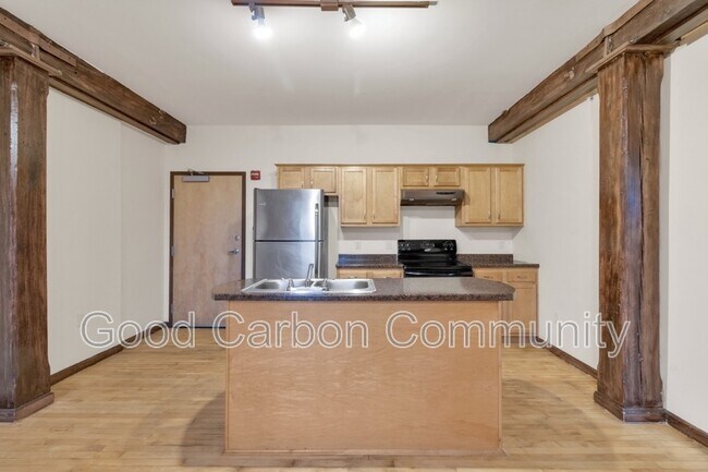 Foto del edificio - 346 Connecticut St