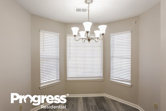 Foto del edificio - 2944 Connor Reed Dr